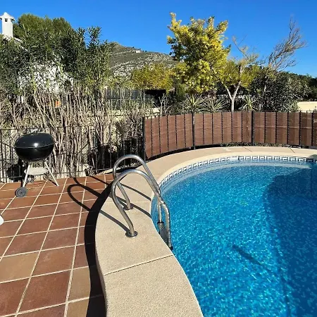 Relax With Private Pool * Alcalali