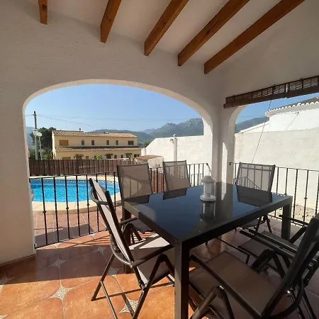 Relax With Private Pool Alcalali